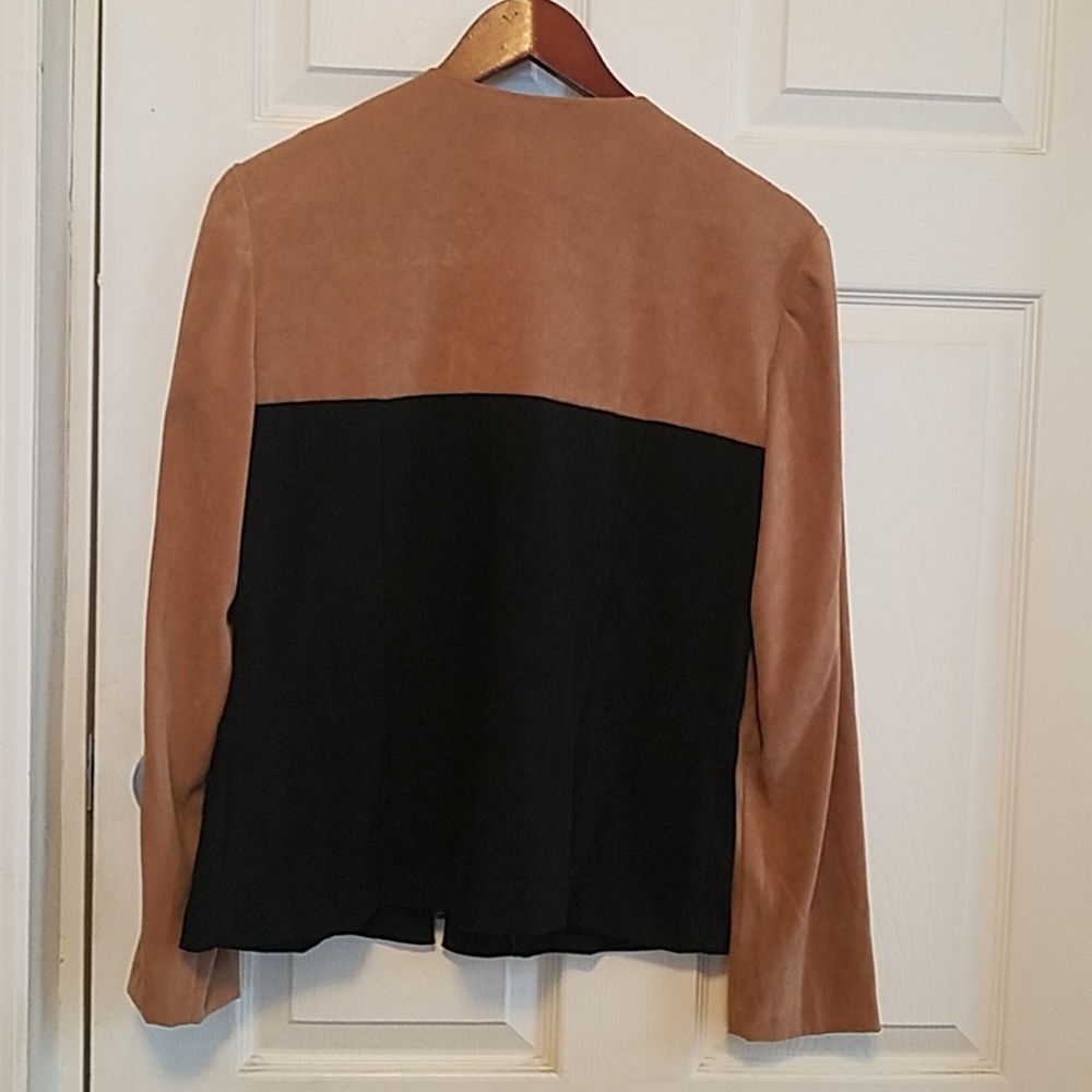 Jacket - Picture 3 of 5